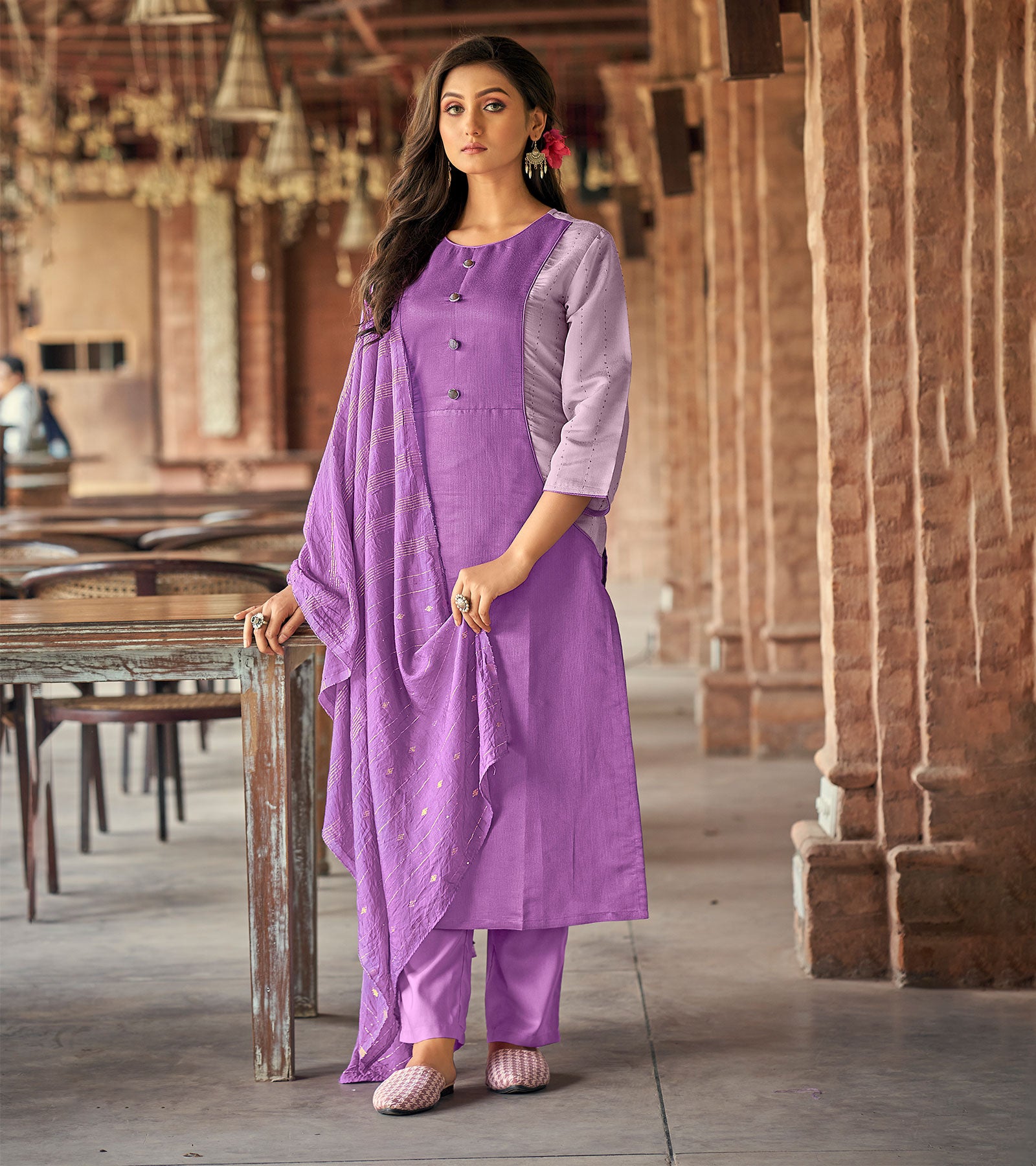 Violet Color Heavy Rayon Print Party Wear Kurti With High Quality Zip
